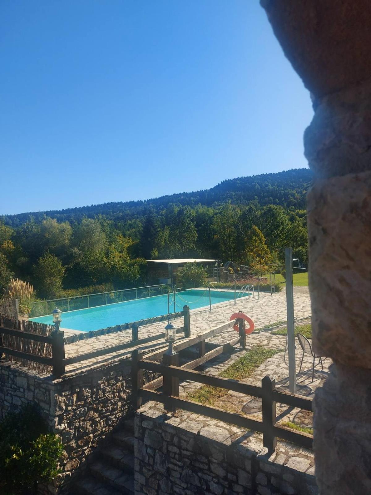Aiolides Hotel Kalívia Exteriör bild